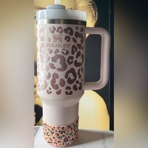 Stanley 40 oz tumbler